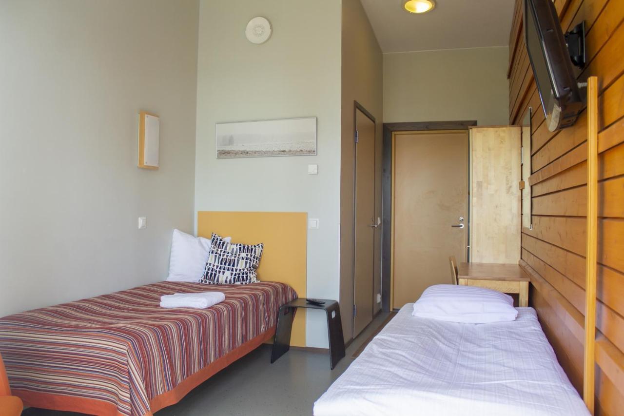 Jokiniemen Matkailu Hotel Alapitka Ngoại thất bức ảnh